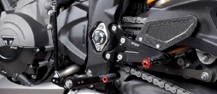 bonamiciracing<ステップキット>トライアンフ